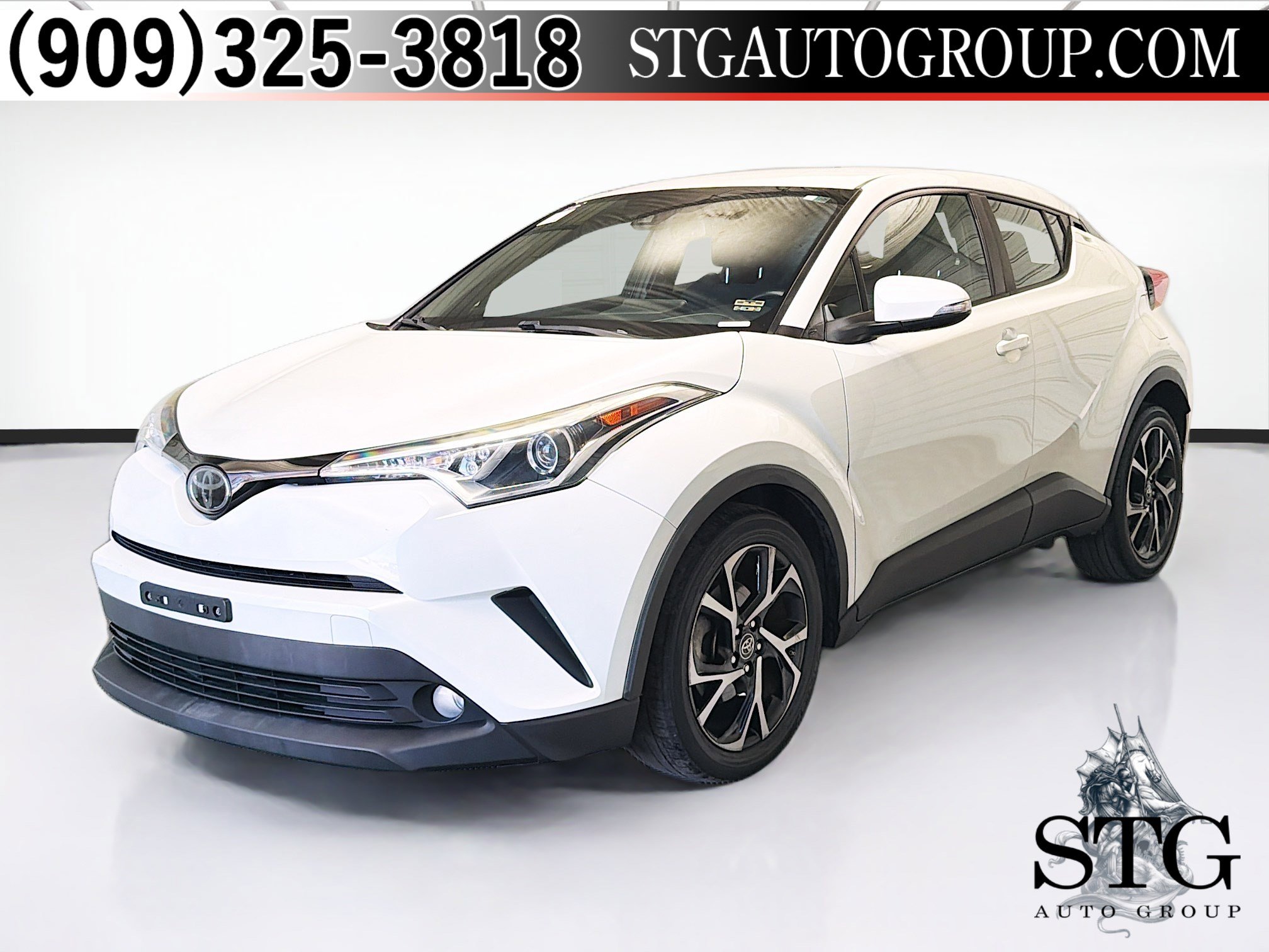 Used 2018 Toyota C-HR XLE image 1