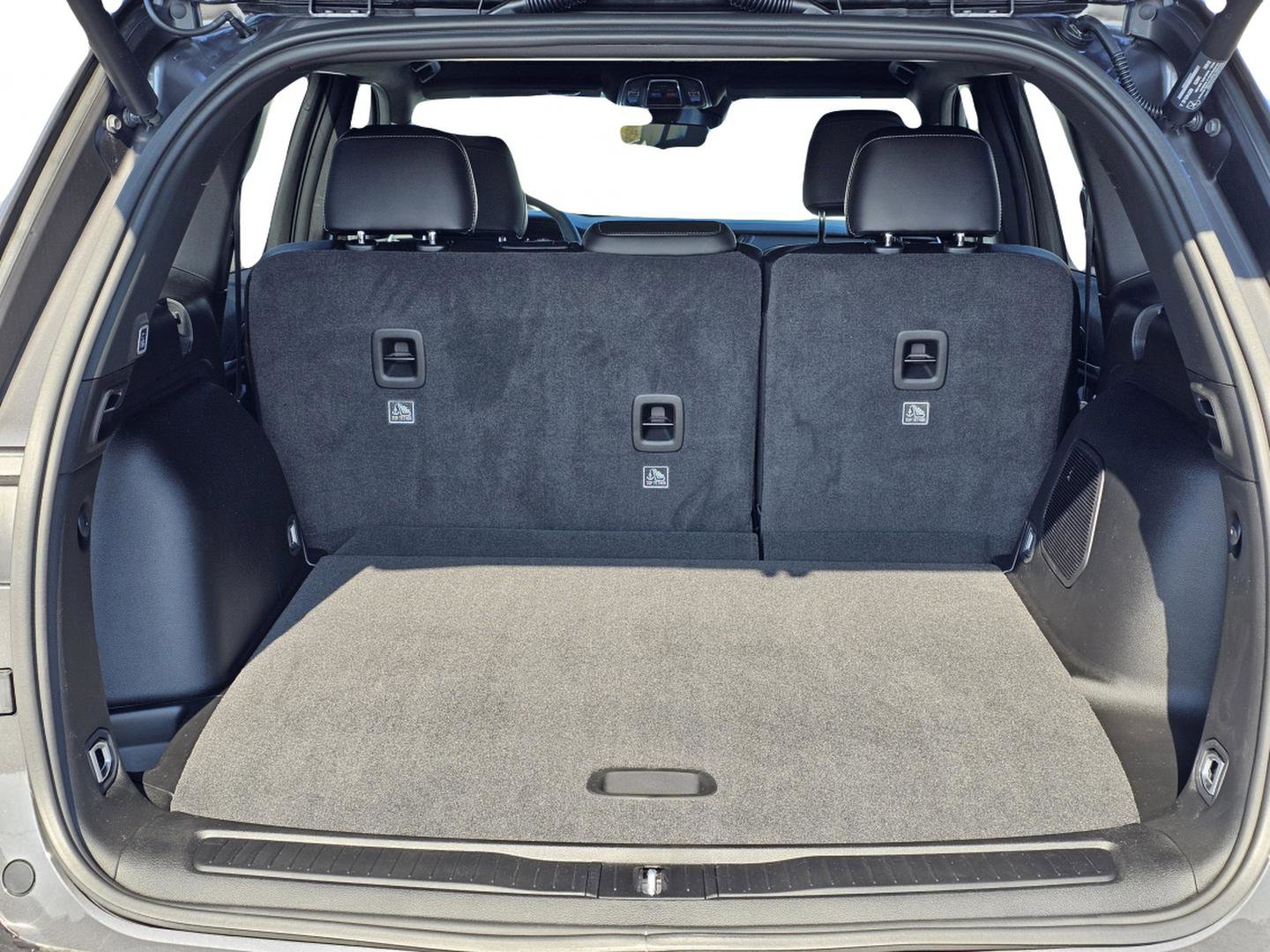 New 2026 Jeep Grand Cherokee Limited image 12