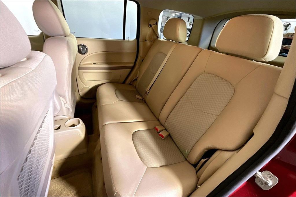 Used 2009 Chevrolet HHR LS image 33