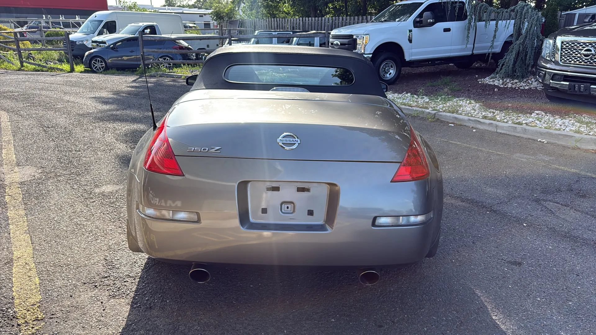 Used 2007 Nissan 350Z Touring RWD image 6