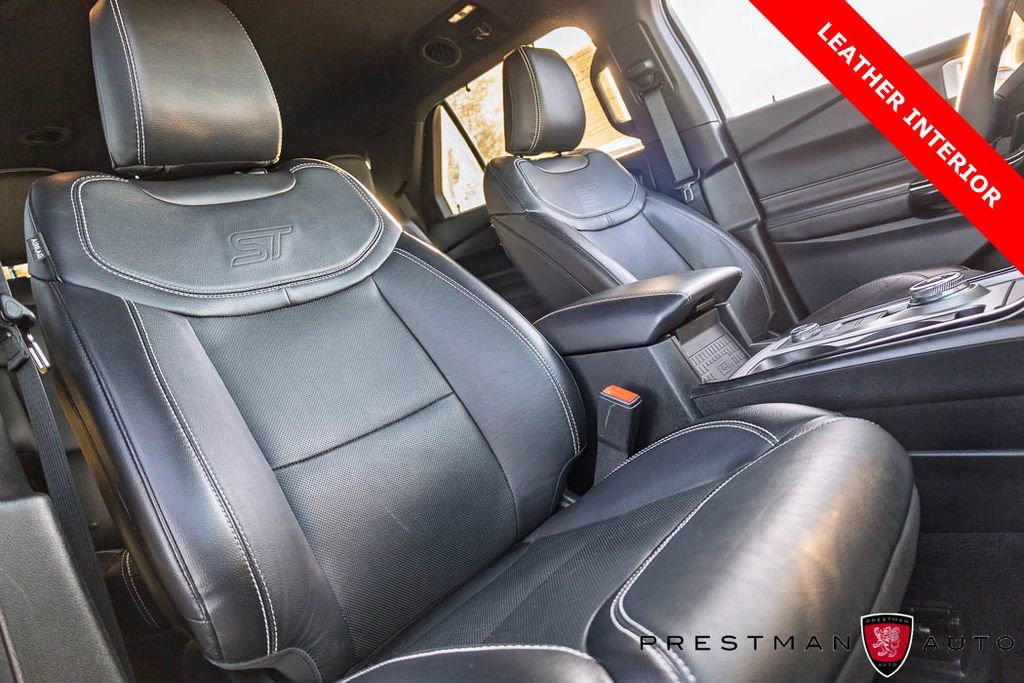 Used 2022 Ford Explorer ST w/ Equipment Group 401A image 4