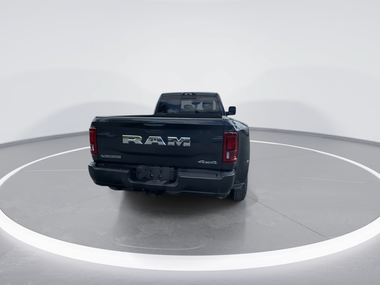 New 2026 RAM 3500 Laramie AWD/4WD image 7