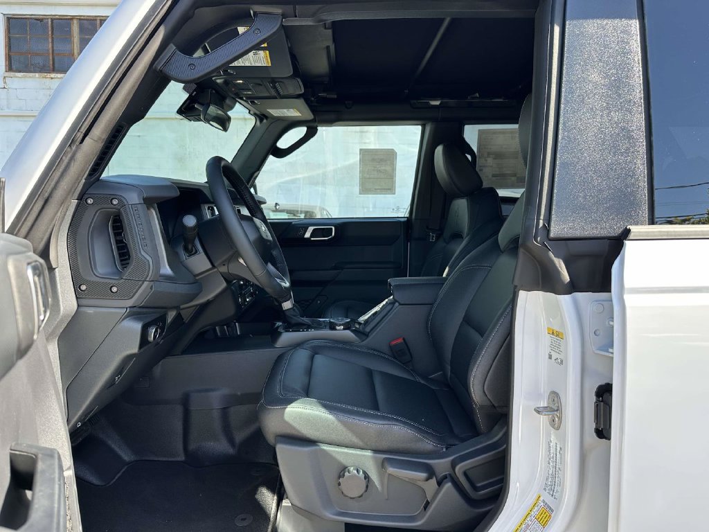 New 2026 Ford Bronco Big Bend w/ Black Diamond Package AWD/4WD image 8