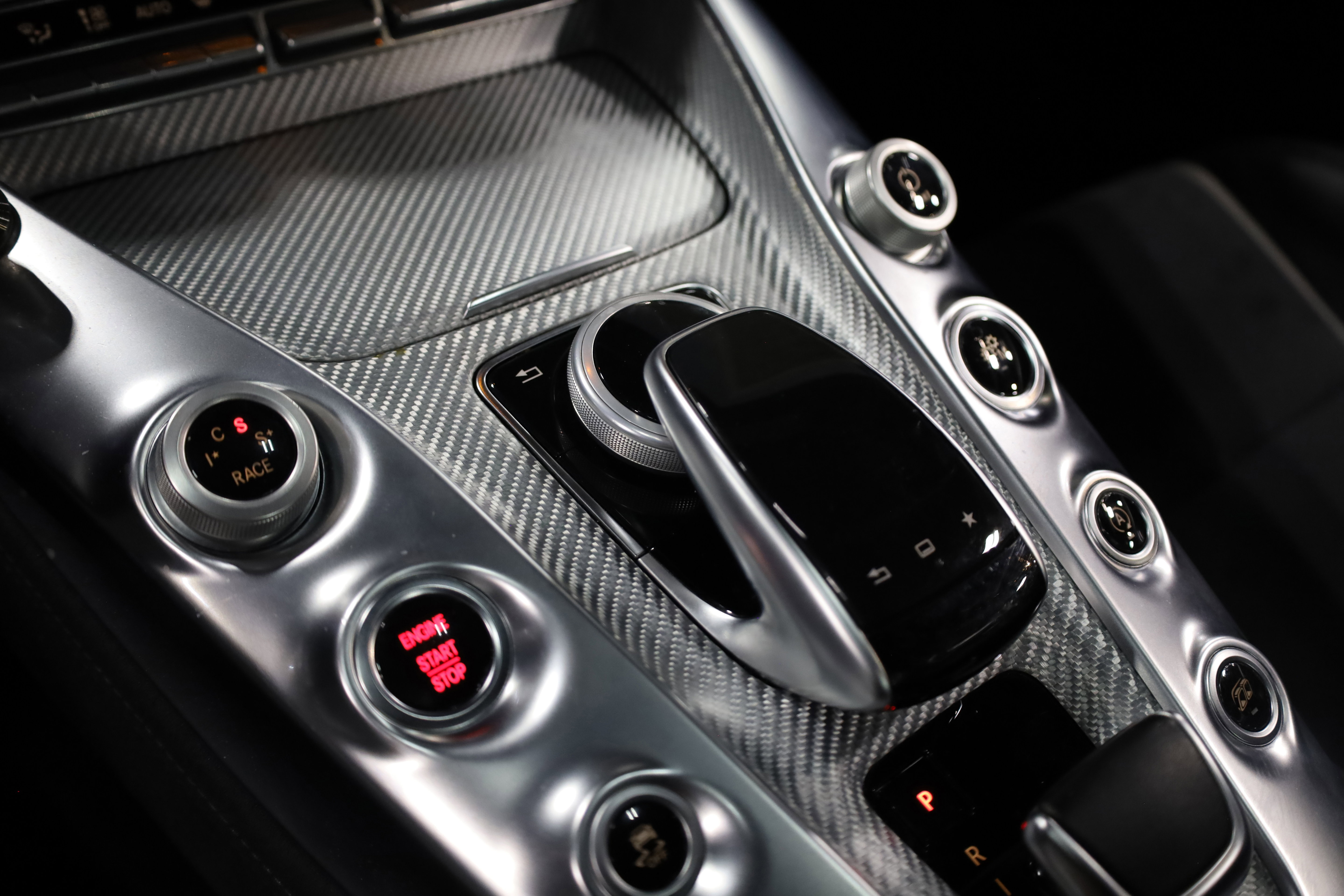 Used 2016 Mercedes-Benz AMG GT S image 28