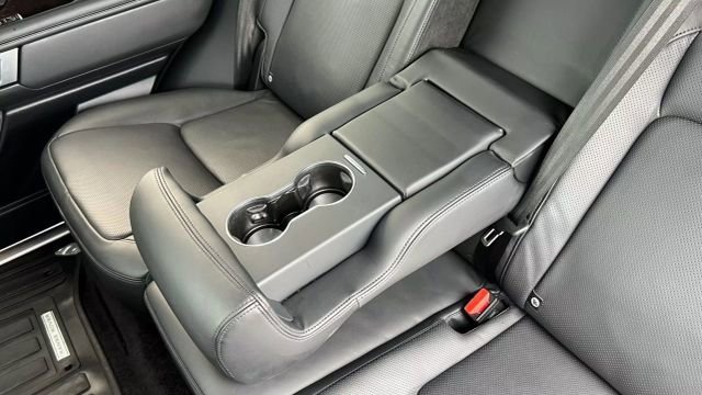 Used 2019 Land Rover Range Rover Long Wheelbase Supercharged image 77