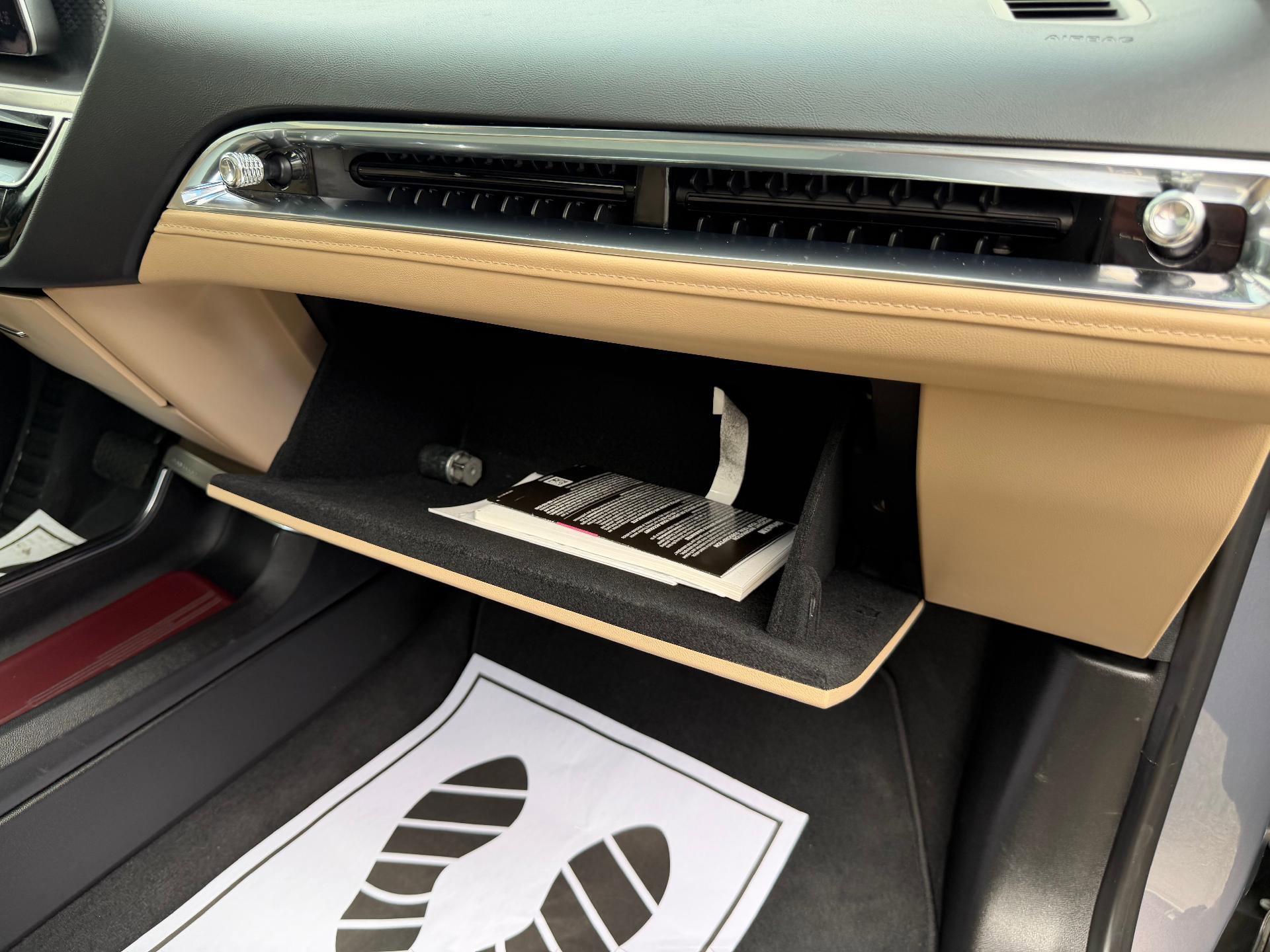 Certified 2024 Cadillac Lyriq Luxury w/ Nappa Leather Package image 41