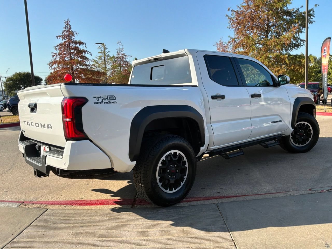 Used 2024 Toyota Tacoma TRD Off-Road w/ TRD Off Road Upgrade Package AWD/4WD image 6
