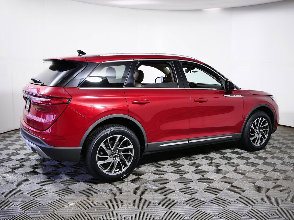 Used 2020 Lincoln Corsair AWD w/ Equipment Group 101A image 10