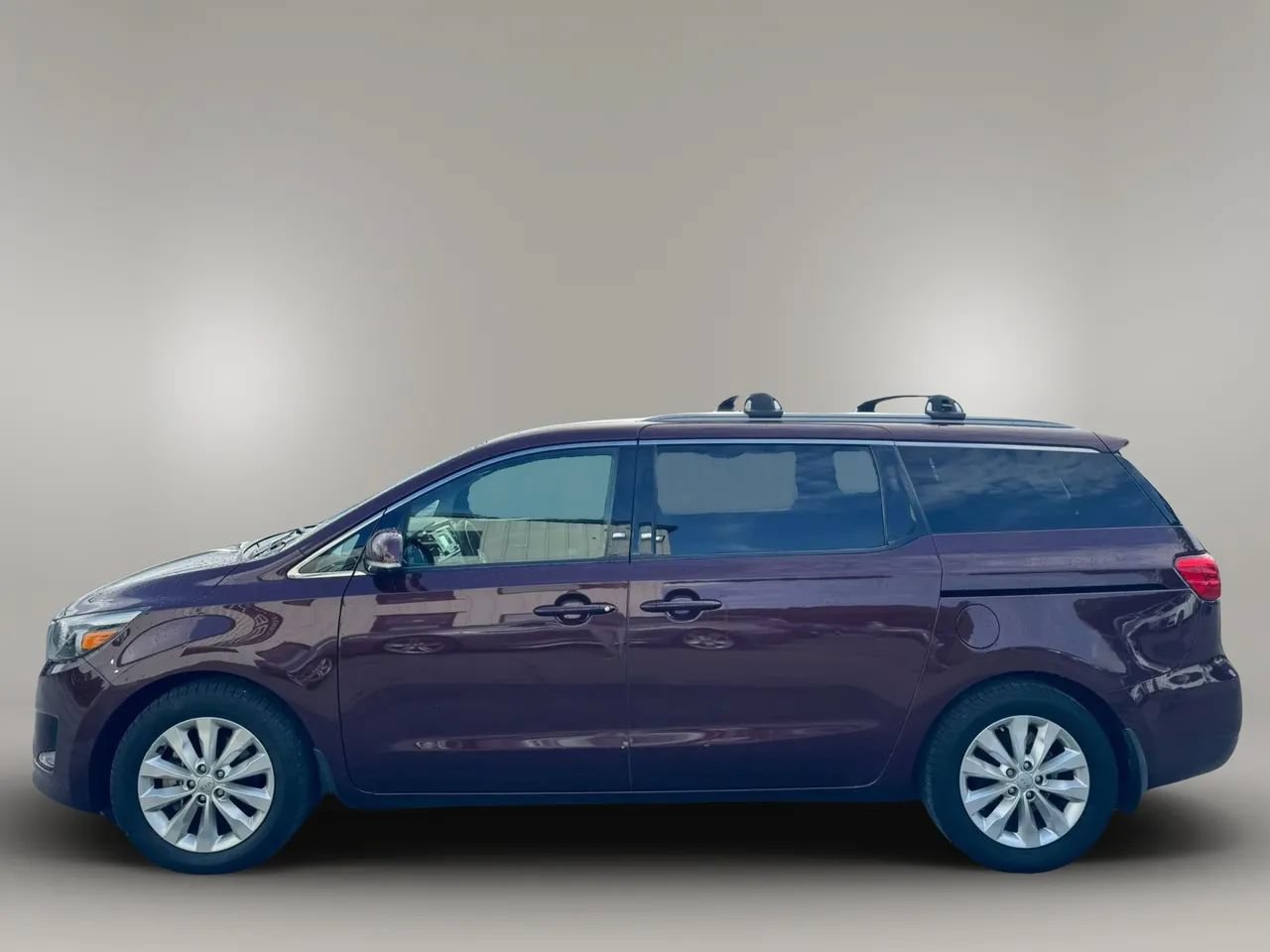 Used 2016 Kia Sedona EX FWD image 5