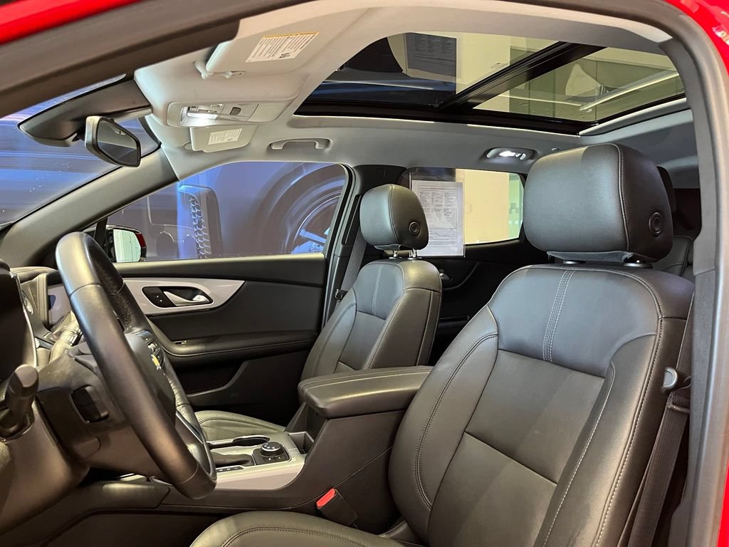 Used 2022 Chevrolet Blazer LT w/ Midnight/Sport Edition AWD/4WD image 18