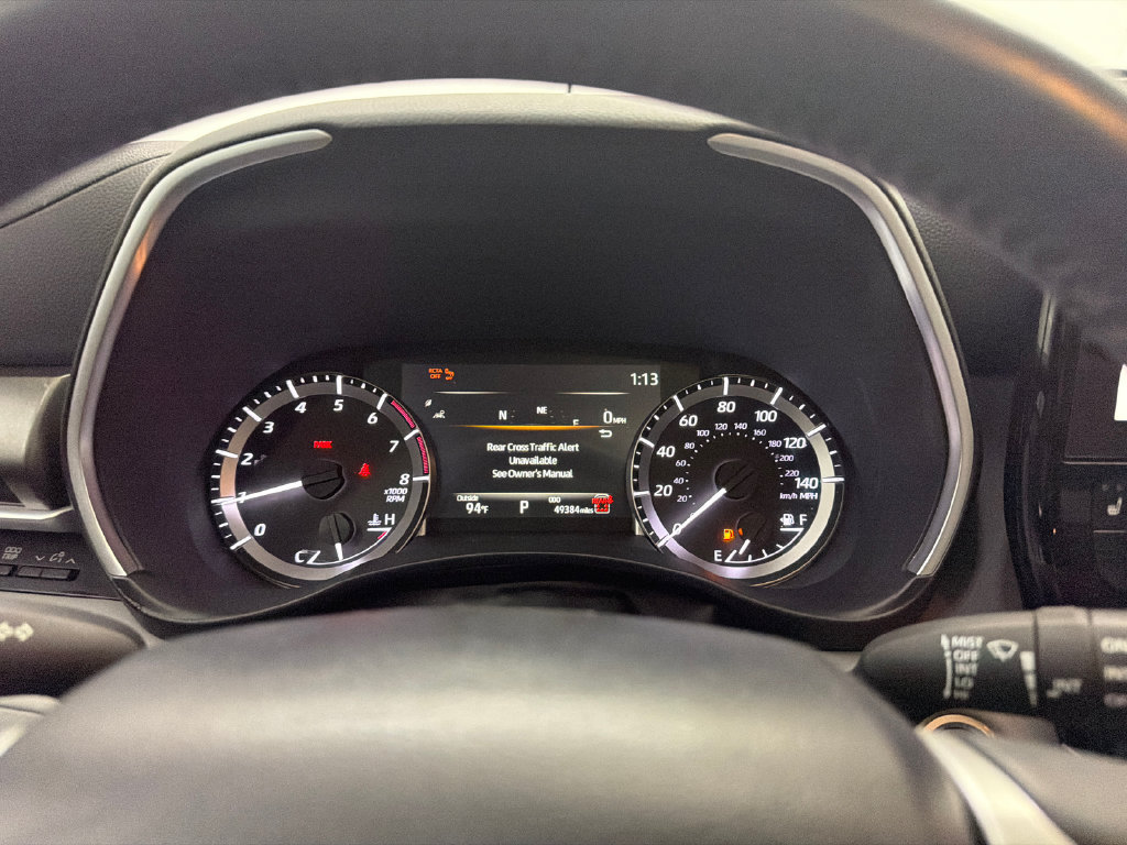 Used 2024 Toyota Highlander XLE FWD image 28