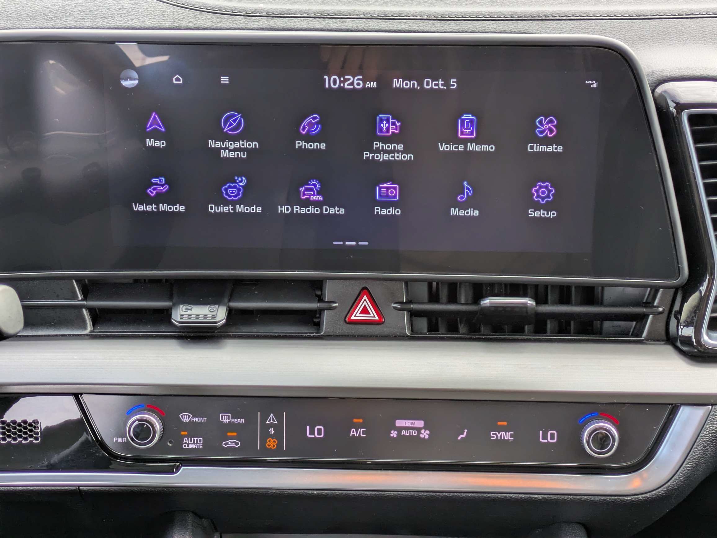 Certified 2025 Kia Sportage EX FWD image 17