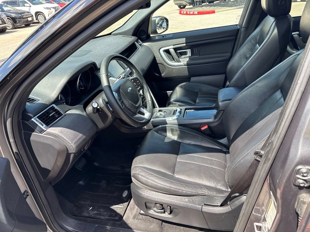 Used 2016 Land Rover Discovery Sport HSE AWD/4WD image 16