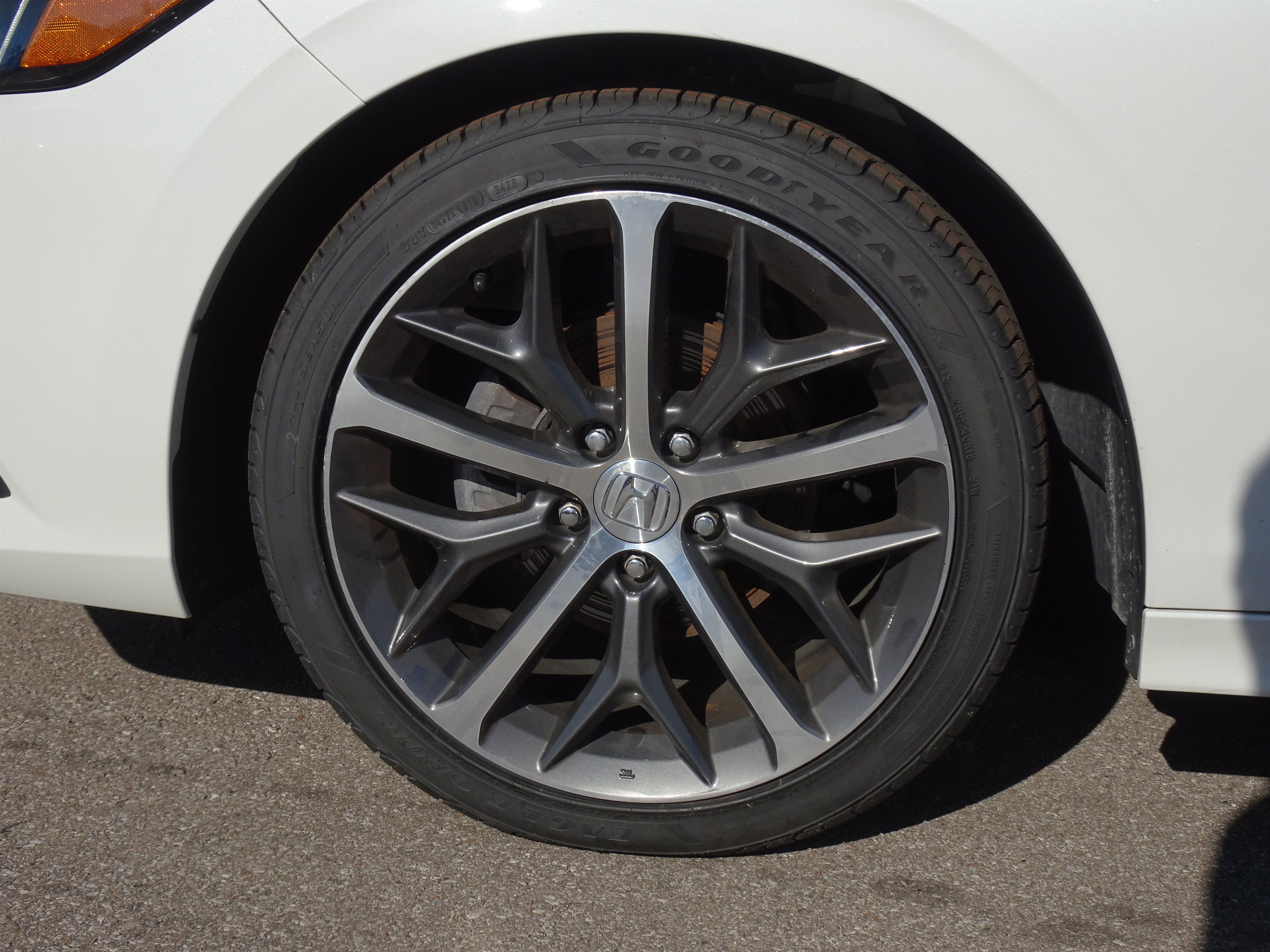 Used 2023 Honda Civic Touring image 28