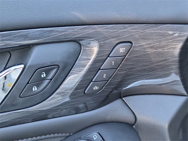 Used 2023 Chevrolet Traverse High Country w/ LPO, Floor Liner Package image 25