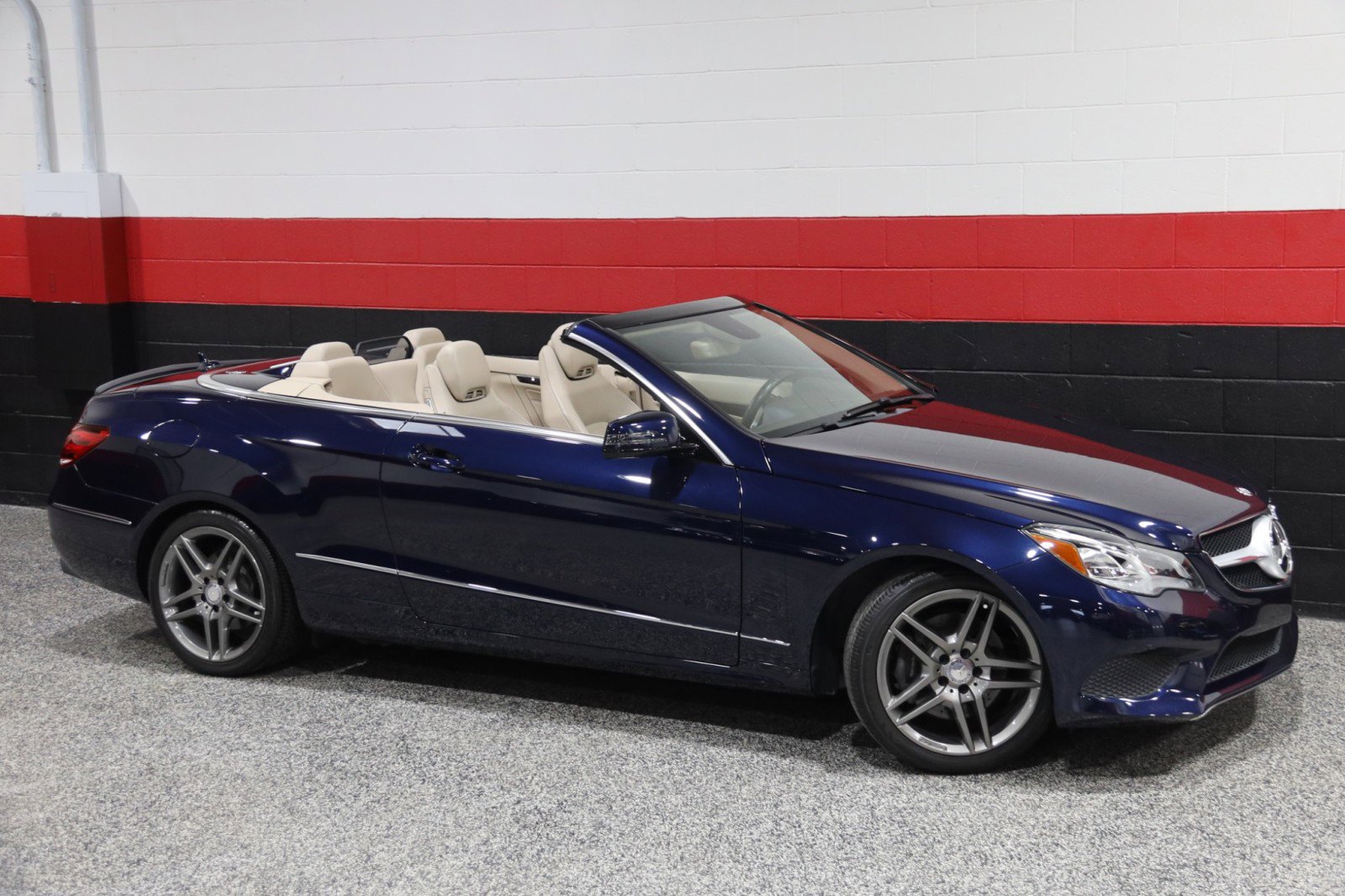 Used 2015 Mercedes-Benz E 400 Cabriolet w/ Premium 1 Package image 2