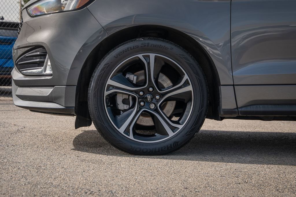 Used 2022 Ford Edge ST w/ Cargo Accessory Package image 15
