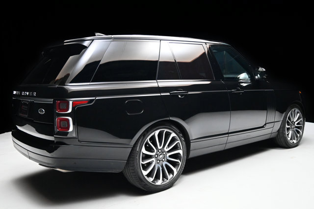 Used 2019 Land Rover Range Rover Supercharged AWD/4WD image 4