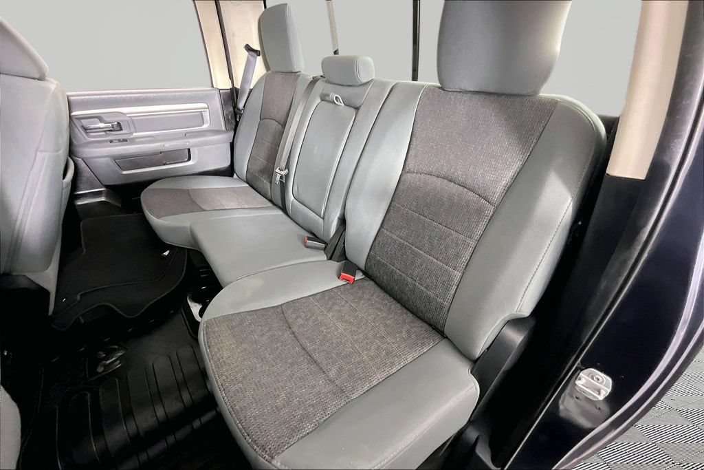 Used 2014 RAM 1500 Big Horn RWD image 21