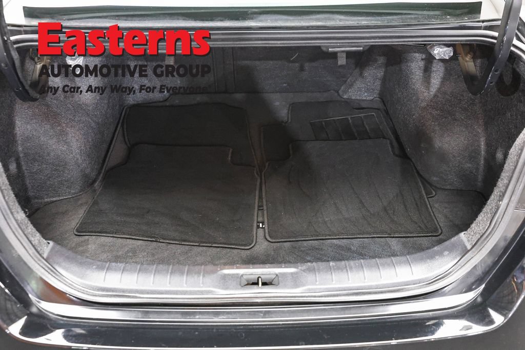 Used 2025 Nissan Altima 2.5 SV FWD image 9