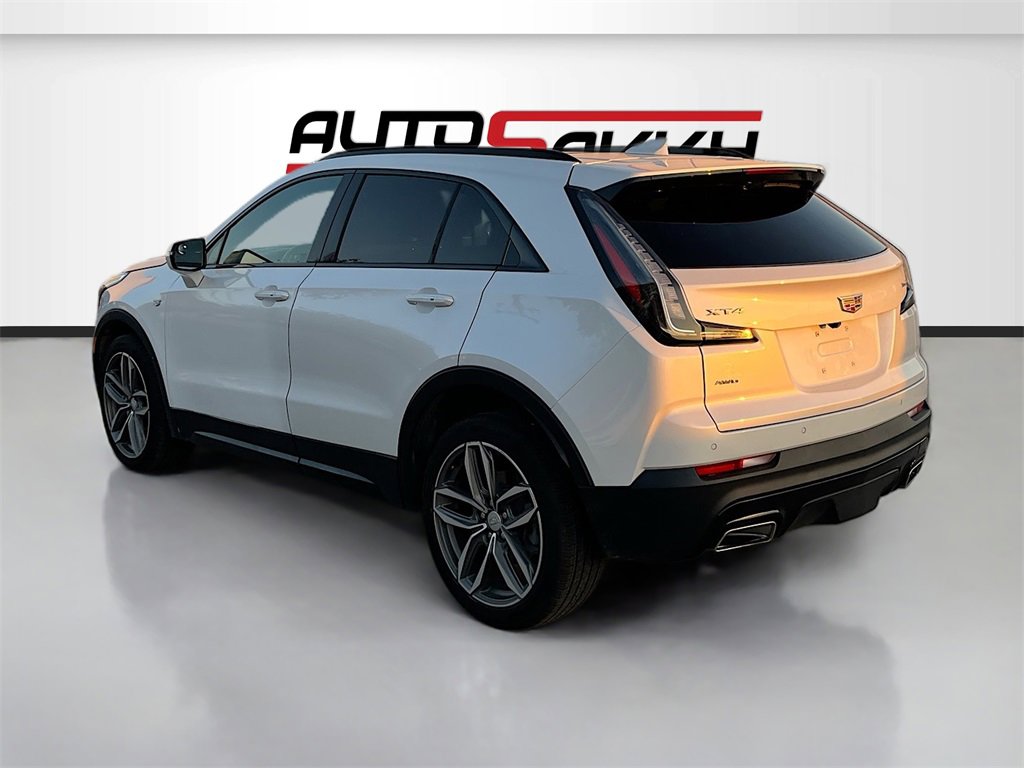 Used 2023 Cadillac XT4 Sport w/ Sun And Sound Package image 5