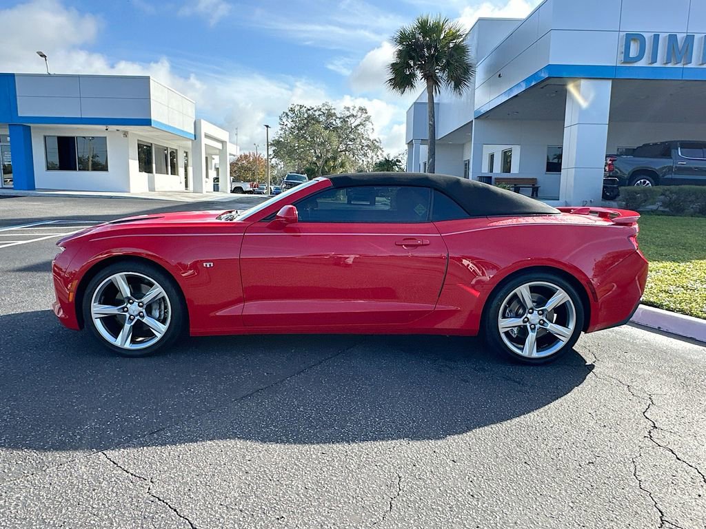 Used 2017 Chevrolet Camaro SS image 9