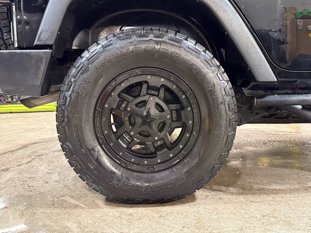 Used 2017 Jeep Wrangler Unlimited Sport w/ Quick Order Package 24S image 33