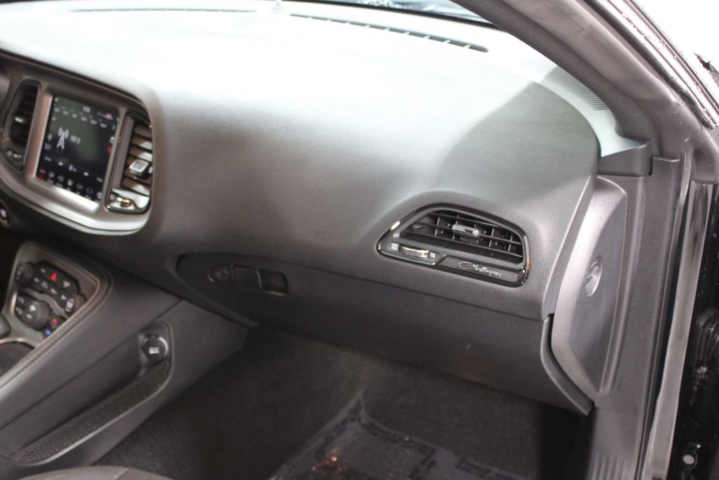 Used 2023 Dodge Challenger R/T w/ Blacktop Package image 27