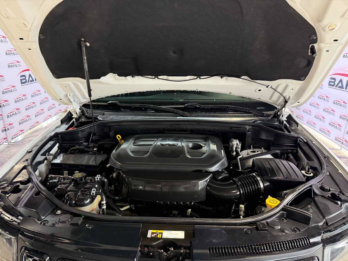 Used 2019 Jeep Grand Cherokee Altitude AWD/4WD image 52