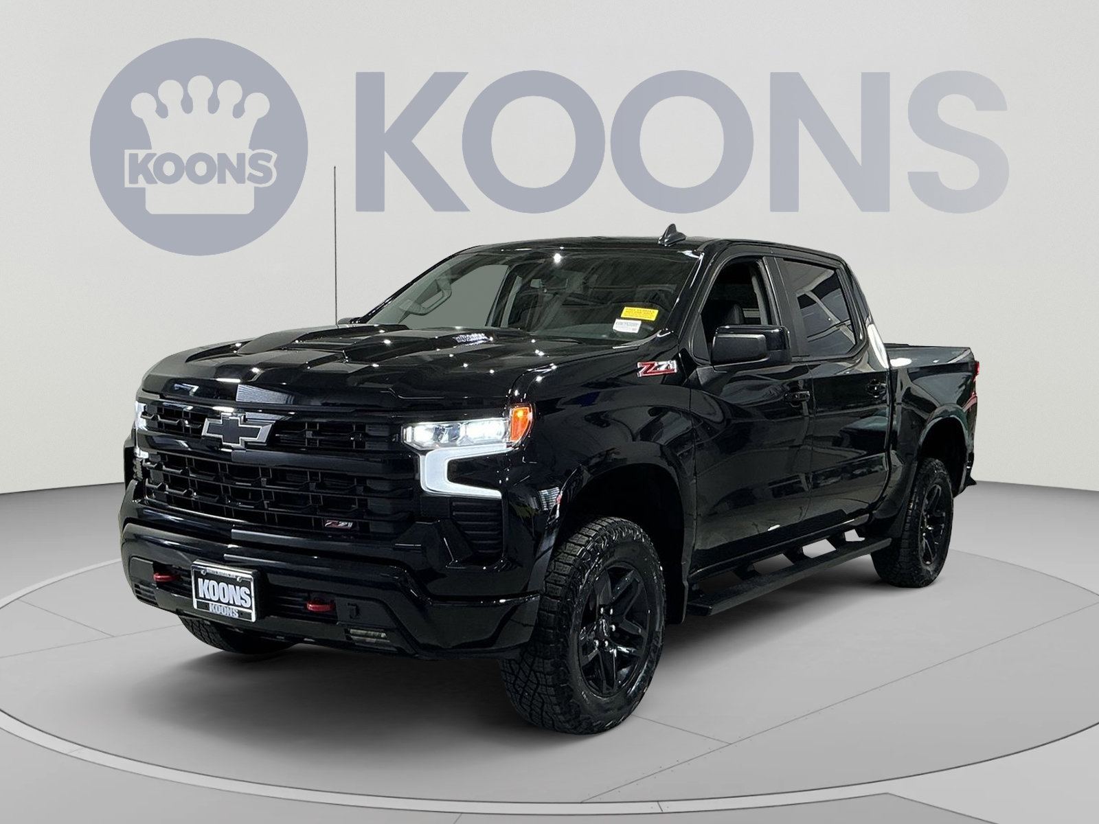 Used 2023 Chevrolet Silverado 1500 LT Trail Boss AWD/4WD image 1