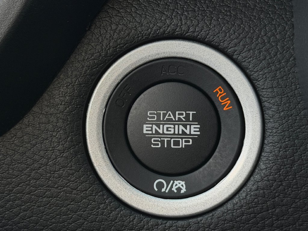 Used 2023 RAM 1500 Big Horn AWD/4WD image 16