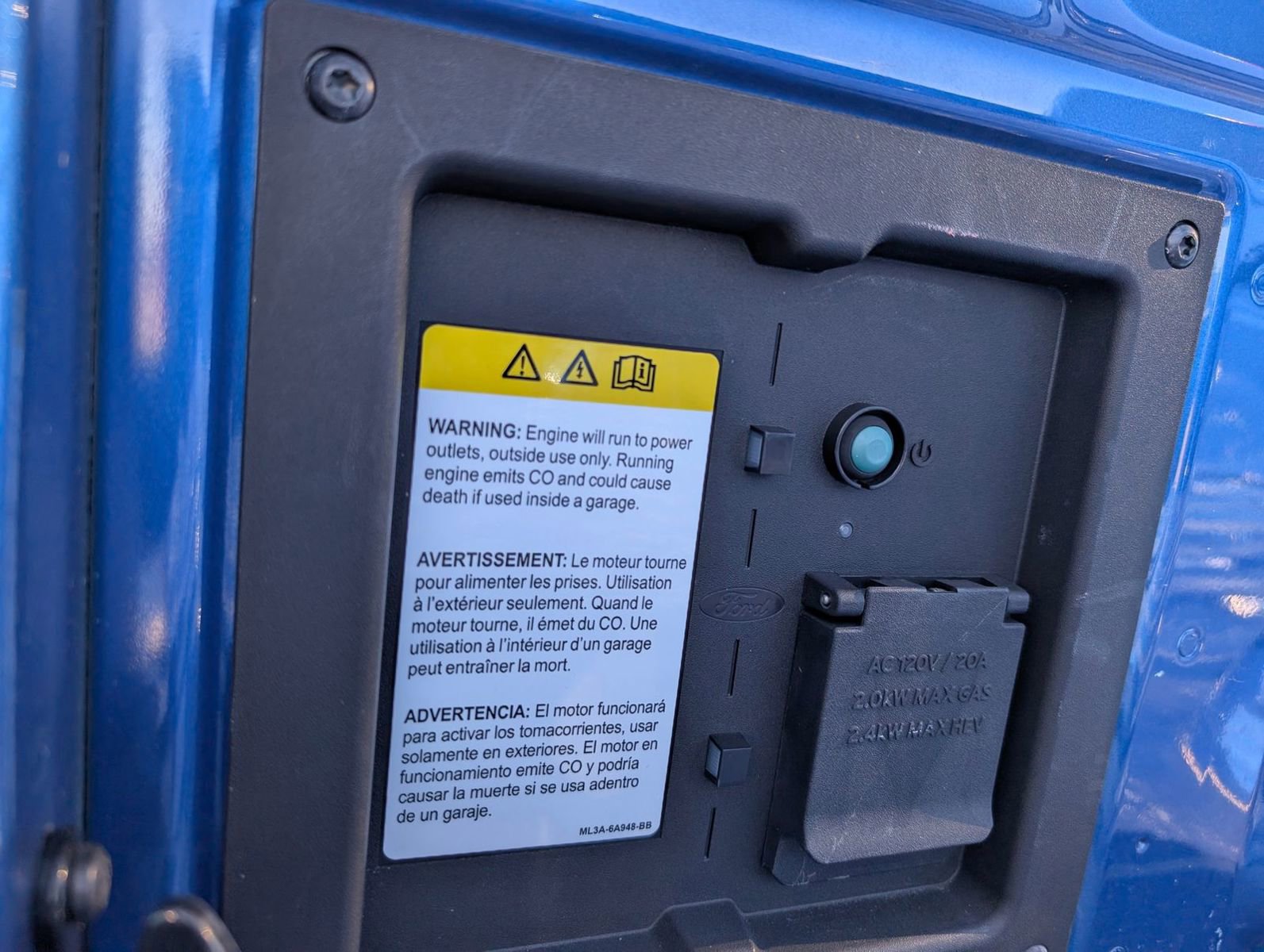 Used 2024 Ford F150 XLT w/ Mobile Office Package image 25