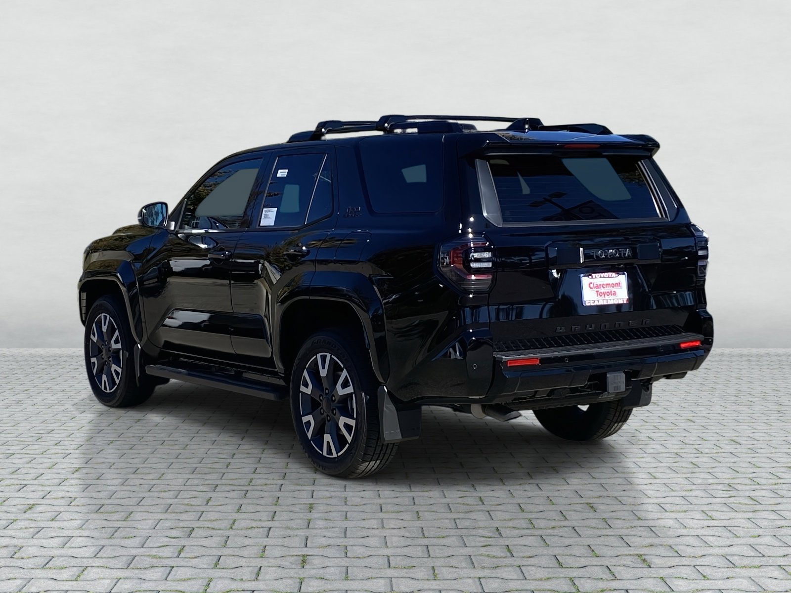 New 2026 Toyota 4Runner TRD Sport image 2