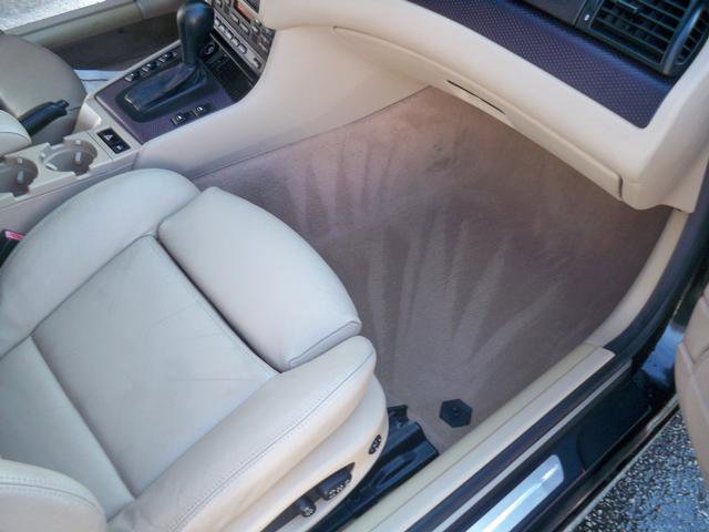 Used 2006 BMW 330Ci Convertible RWD image 16