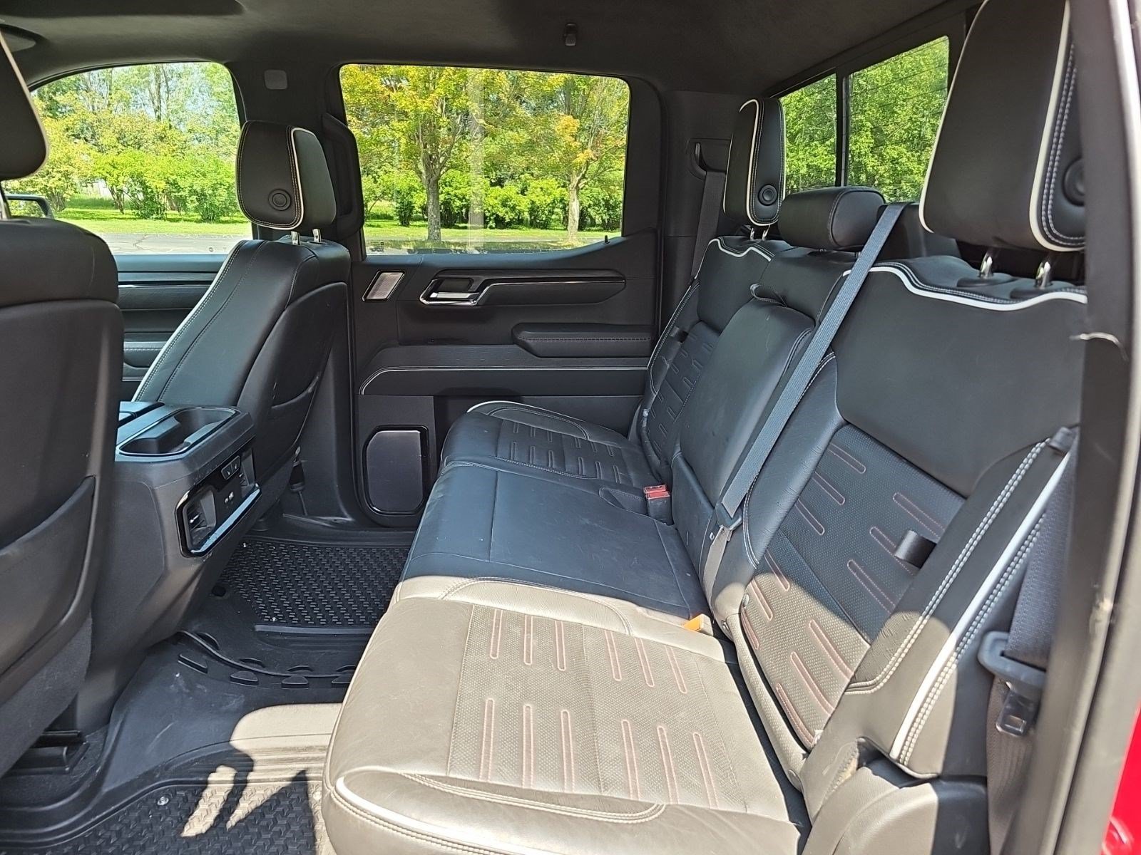 Used 2022 GMC Sierra 1500 AT4X AWD/4WD image 16