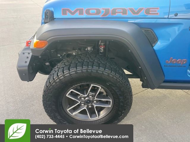 Used 2024 Jeep Gladiator Mojave w/ Technology Group image 27