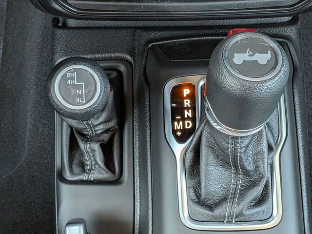 New 2026 Jeep Wrangler Unlimited Sahara AWD/4WD image 17