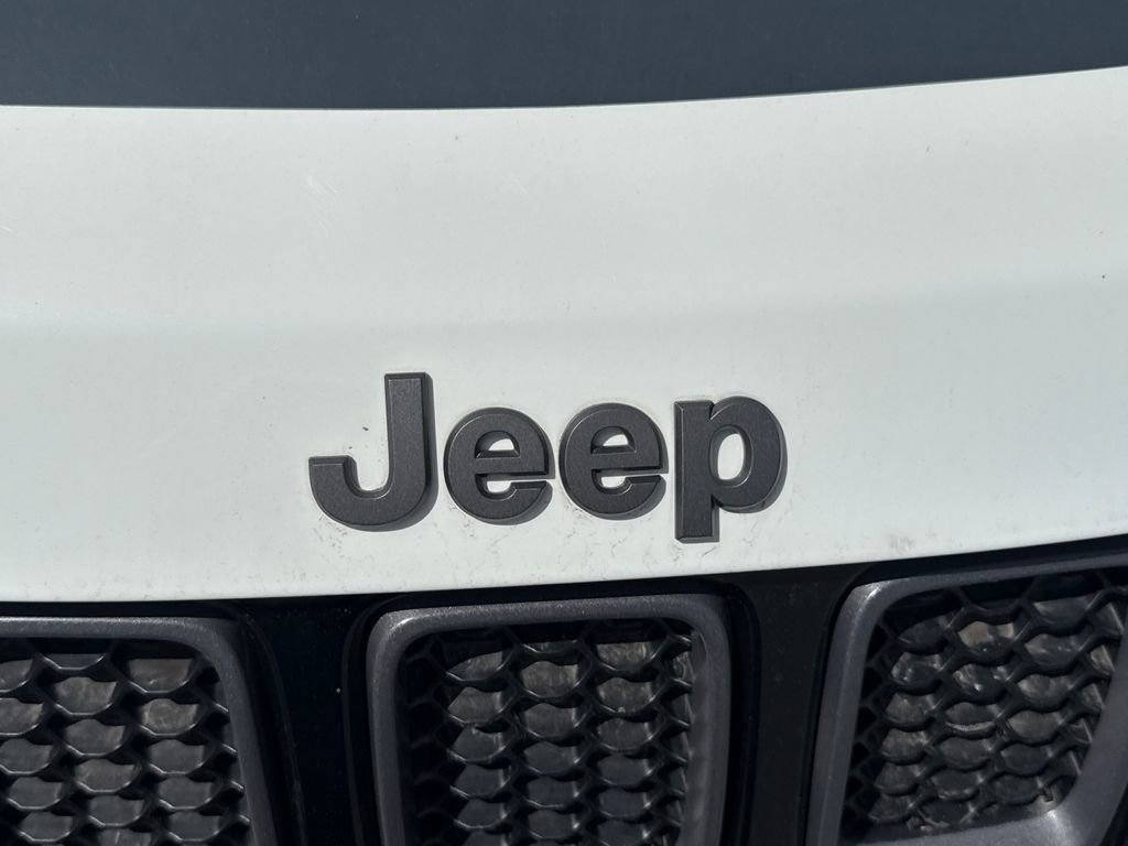 Used 2017 Jeep Compass Trailhawk w/ Navigation Group AWD/4WD image 51