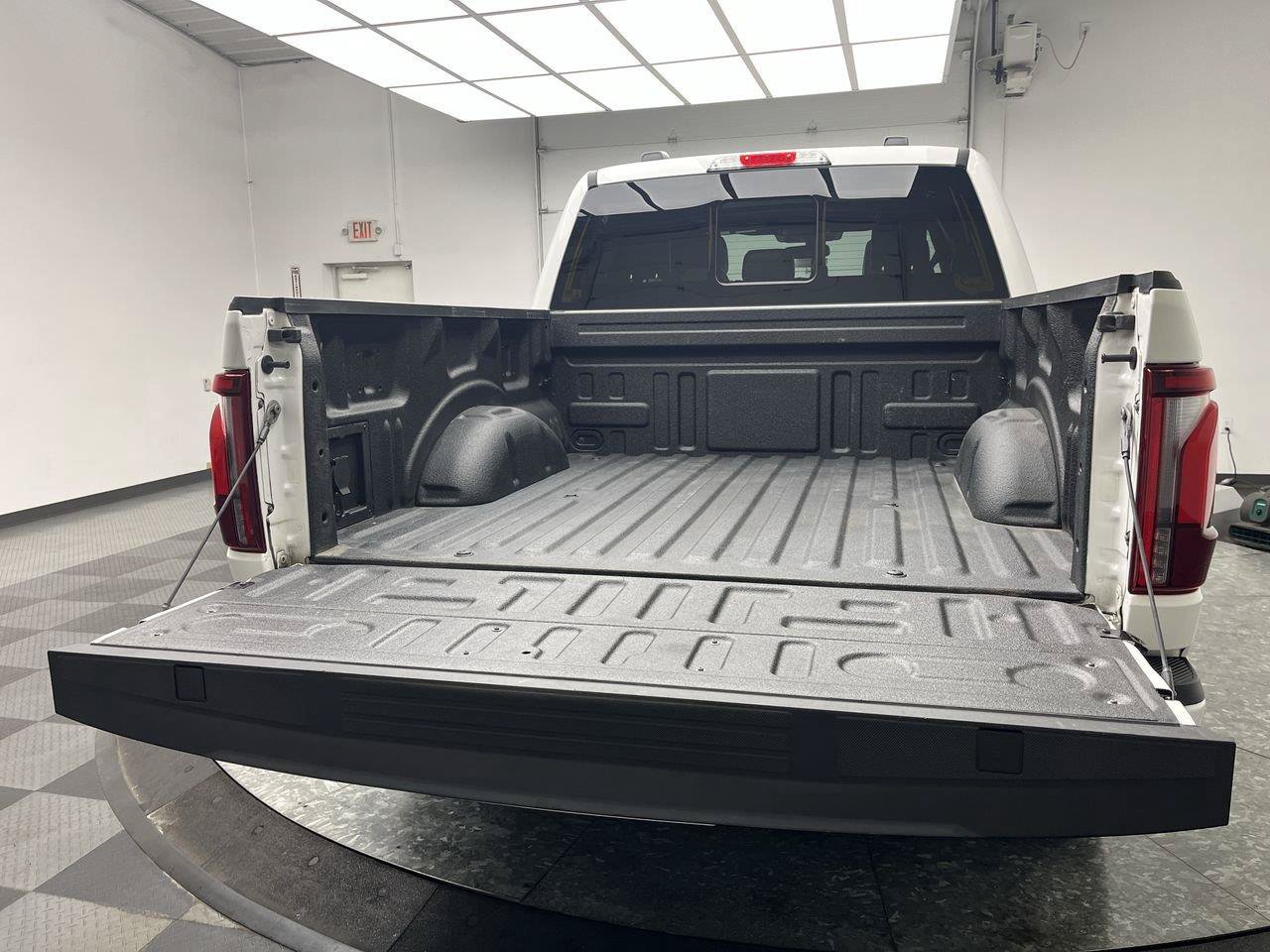 Certified 2024 Ford F150 Lariat w/ Equipment Group 502A High AWD/4WD image 35