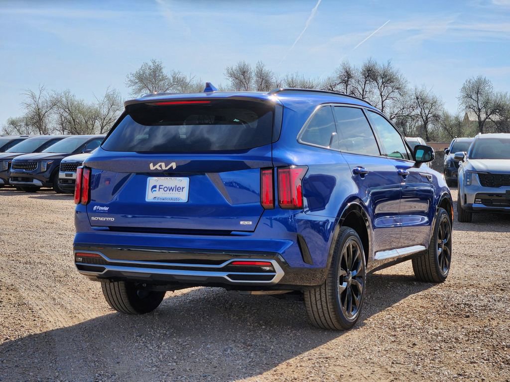 Certified 2023 Kia Sorento SX image 3