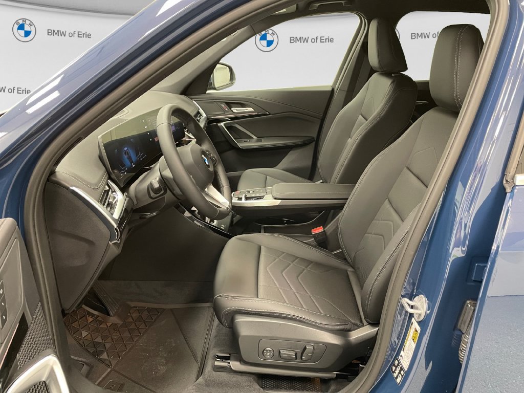 New 2027 BMW X1 xDrive28i AWD/4WD image 8