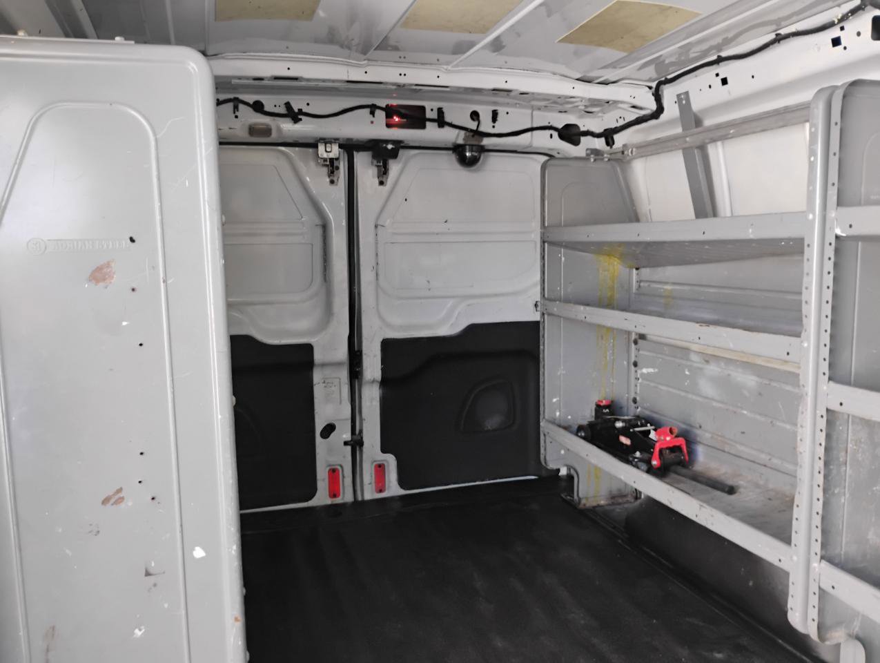 Used 2015 Ford Transit 150 130 Low Roof RWD image 39