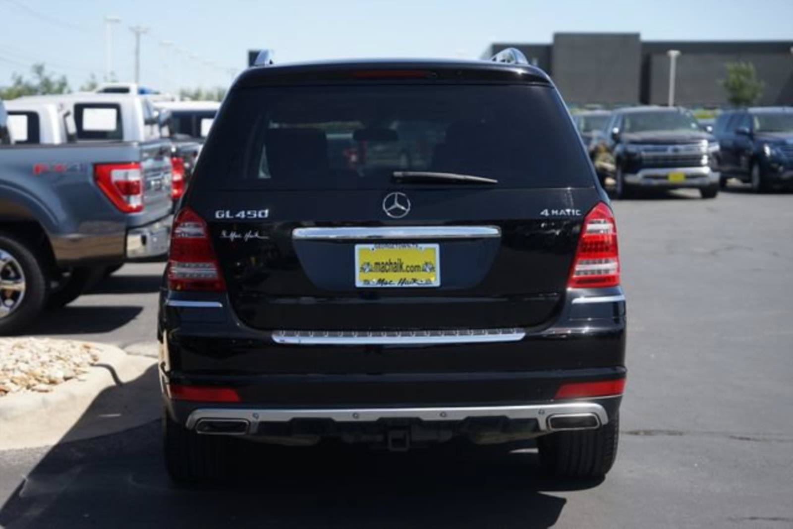 Used 2011 Mercedes-Benz GL 450 4MATIC image 7
