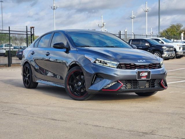 Used 2023 Kia Forte GT video 2