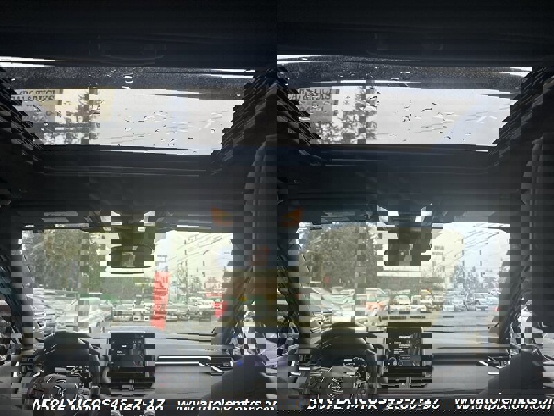 Used 2023 Toyota RAV4 SE image 15