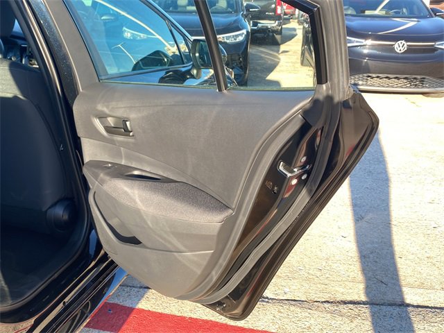 Used 2025 Toyota Corolla LE image 12