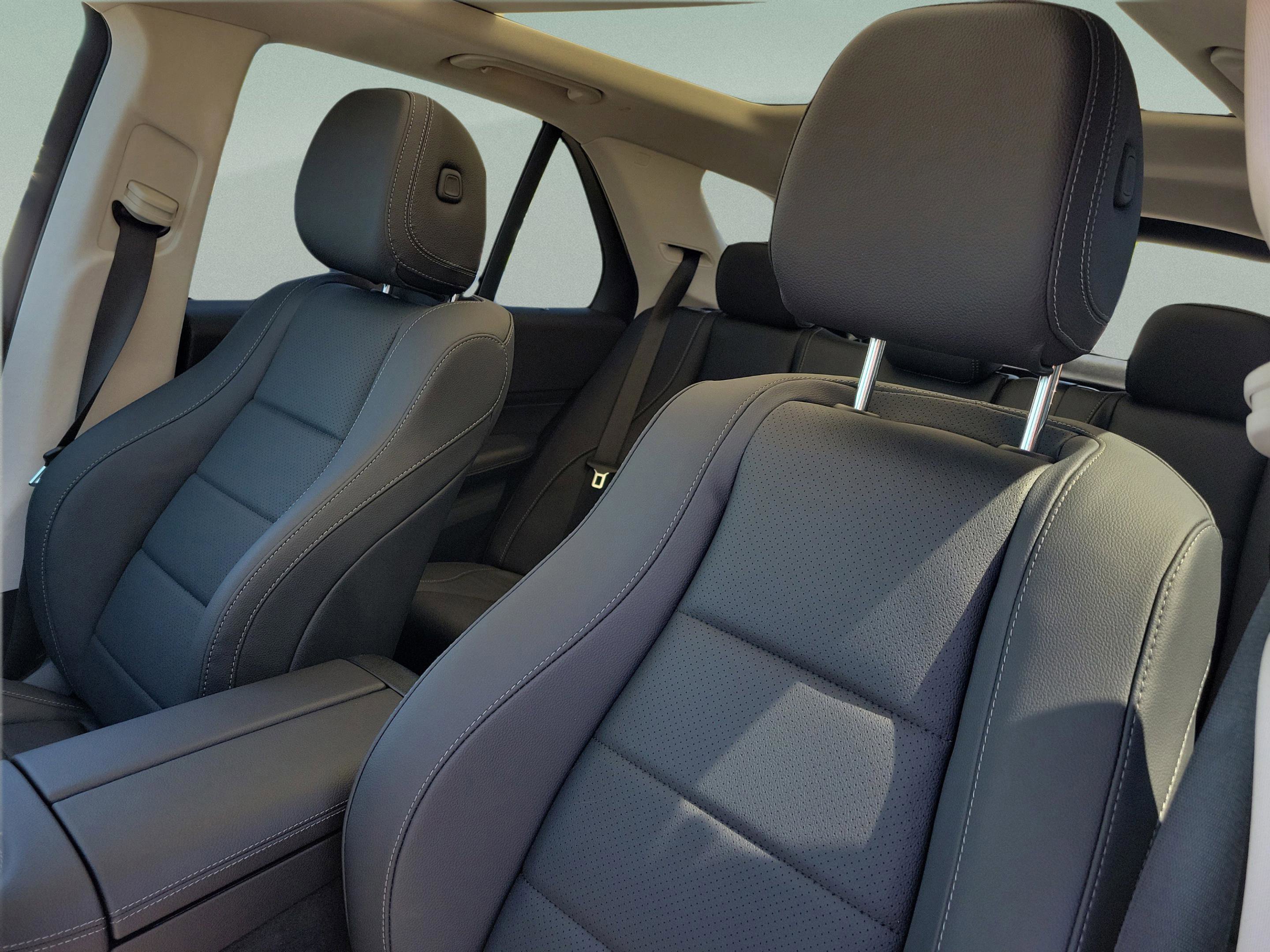 Certified 2026 Mercedes-Benz GLE 350 4MATIC image 17