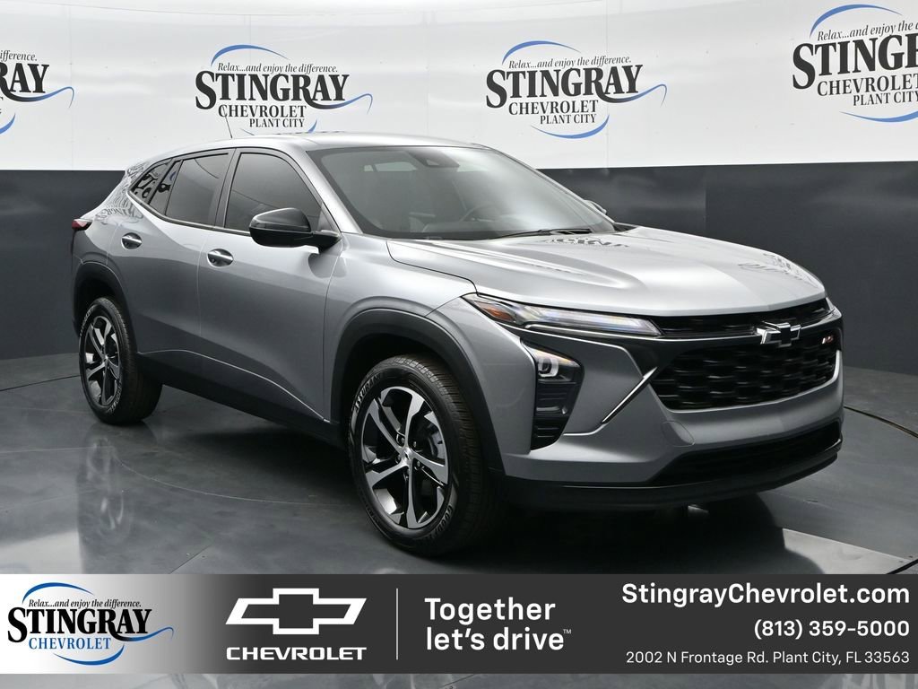 Used 2024 Chevrolet Trax RS w/ Driver Confidence Package image 1