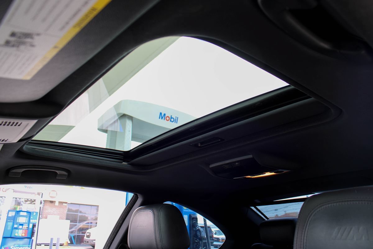 Used 2012 BMW M3 Coupe RWD image 32