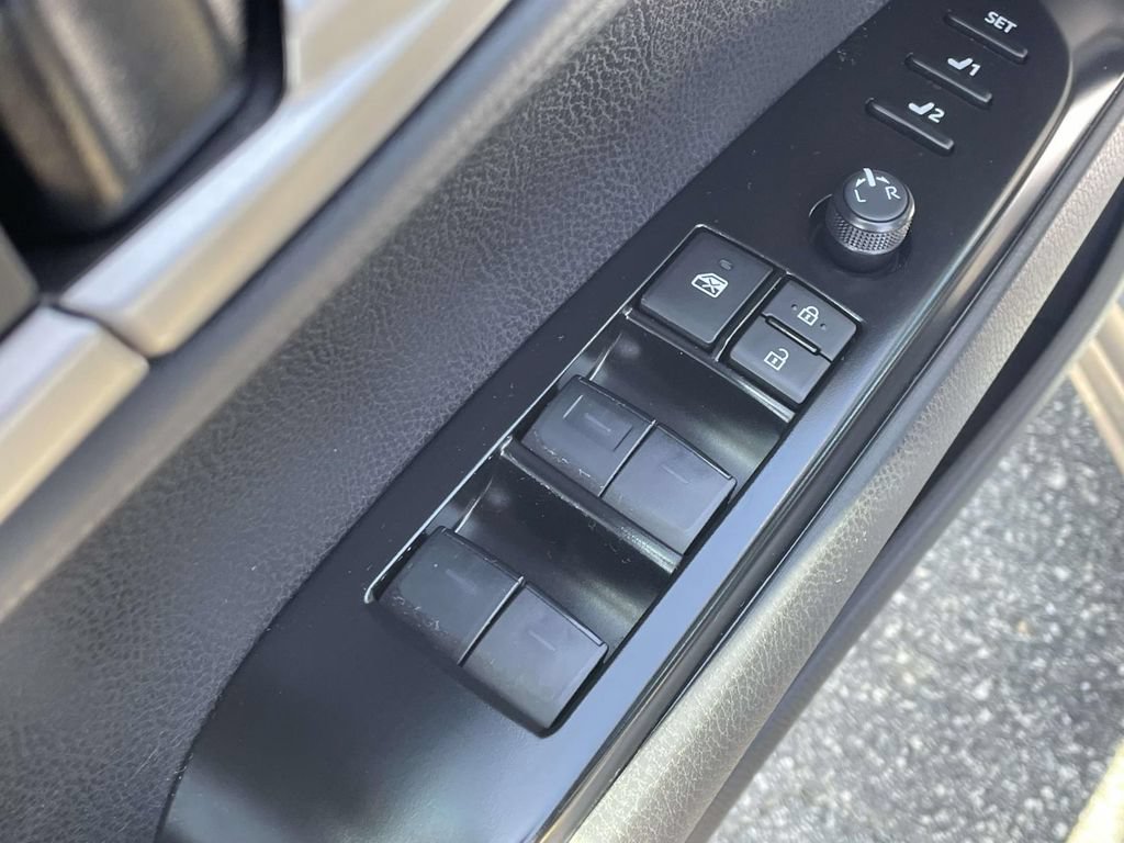 Used 2026 Toyota Camry XSE w/ Premium Plus Package FWD image 15